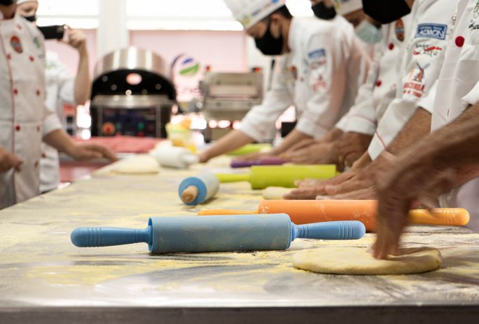 De la formation à l’emploi : comment débuter une carrière dans la restauration ?